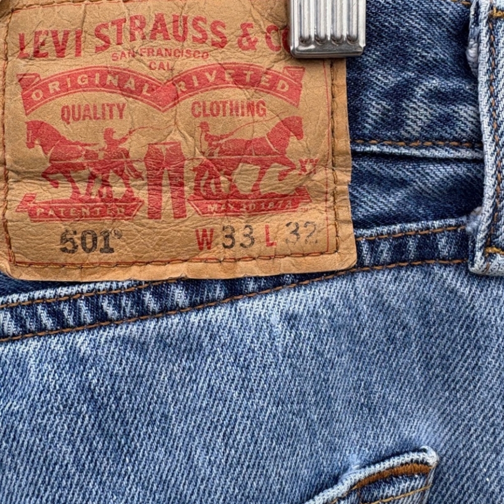 Levi's Blue Floral Jeans - Picture 12 of 16